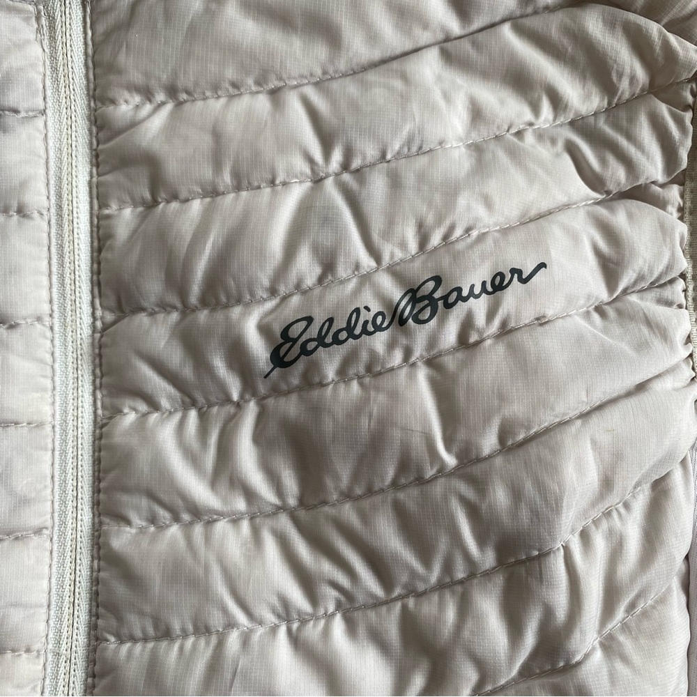 Eddie Bauer Storm Down 800 Silver Gray White Vest Sz XS Travel Snow Winter - Picture 3 of 16